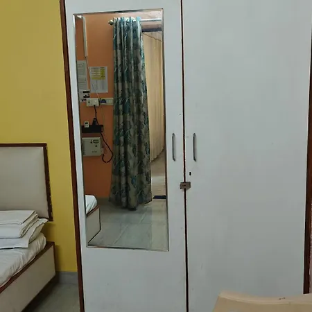 Fully Furnished Ish, Atithya Homestay With Various Amenities And Free Services In Lucknow, India Exterior photo